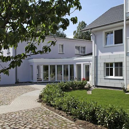 Aparthotel Saatmann Garni Ahrenshoop Extérieur photo