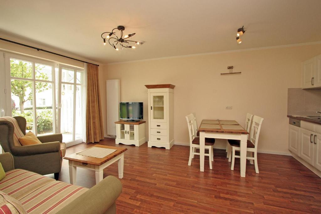Aparthotel Saatmann Garni Ahrenshoop Extérieur photo